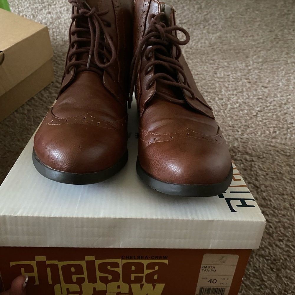 Brown Chelsea boots